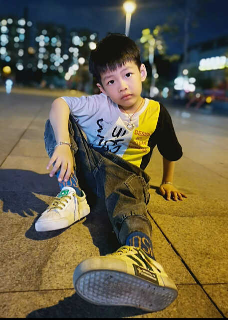 模特-