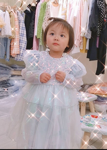 模特-