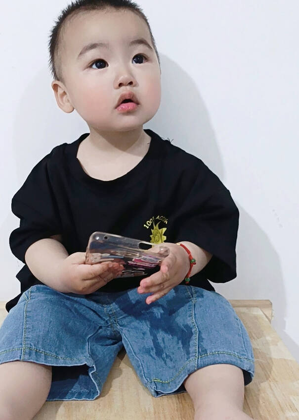 模特-