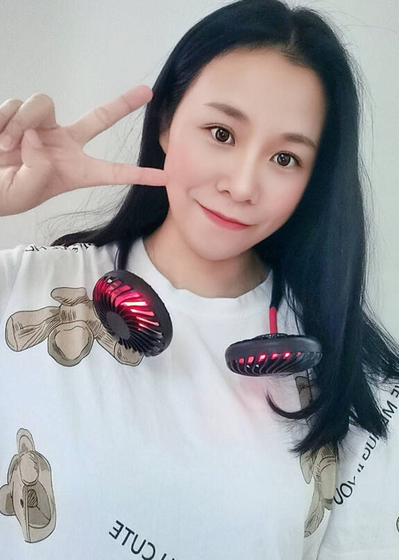 模特-