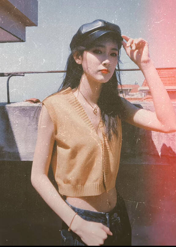 模特-