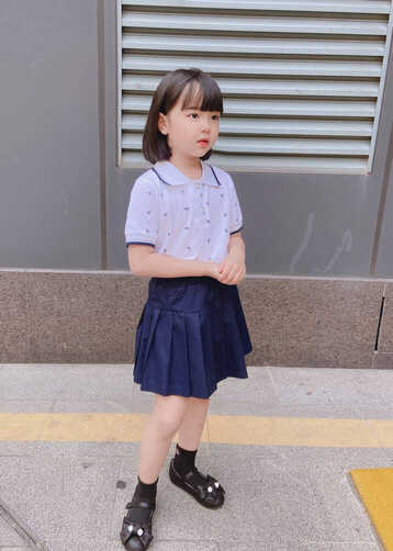 模特-
