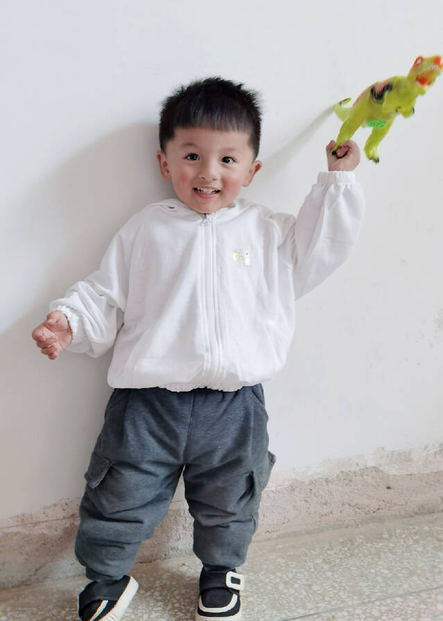 模特-