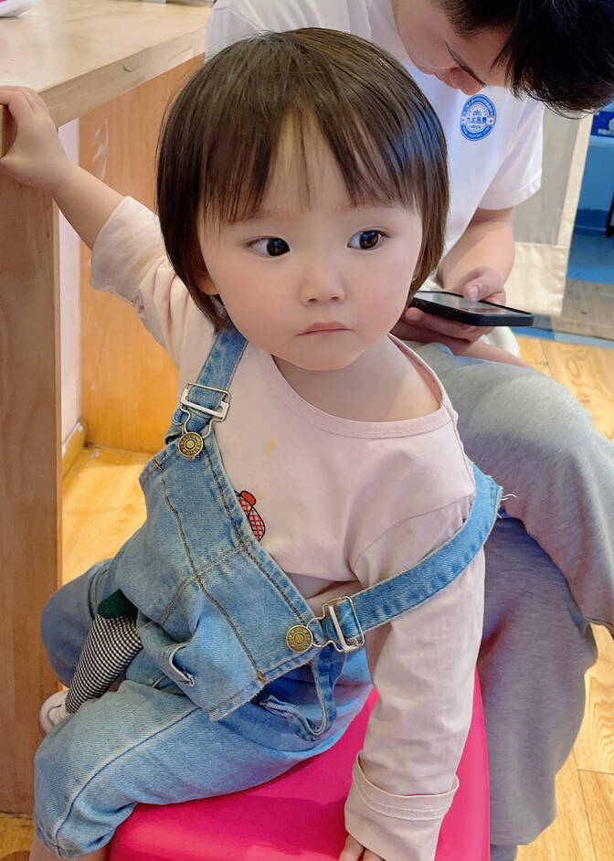 模特-