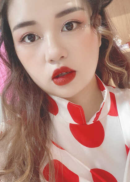 模特-