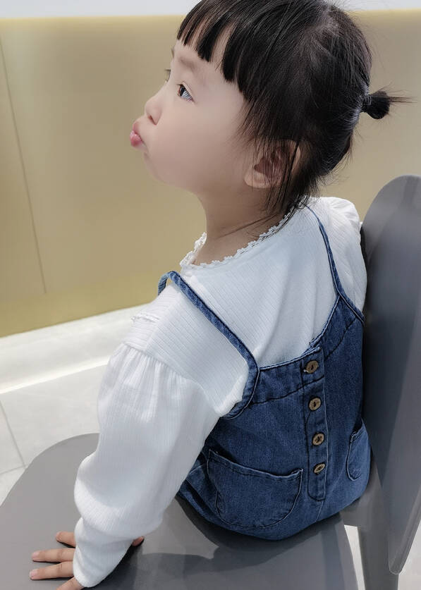 模特-