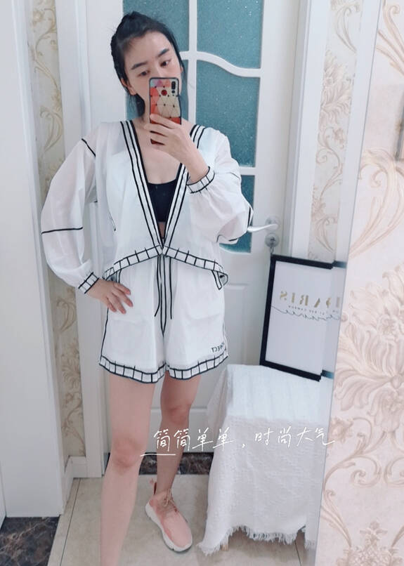 模特-
