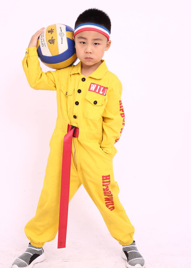 模特-