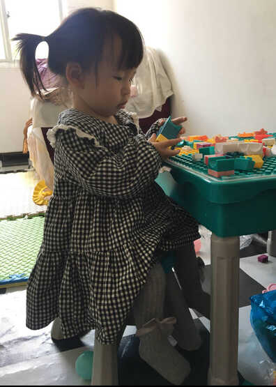 模特-