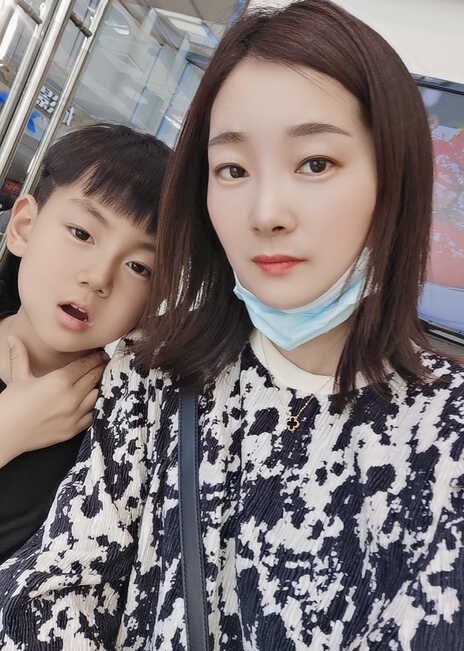 模特-