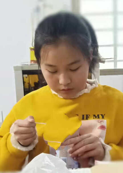 模特-