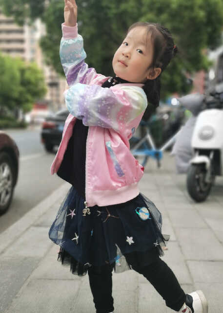 模特-