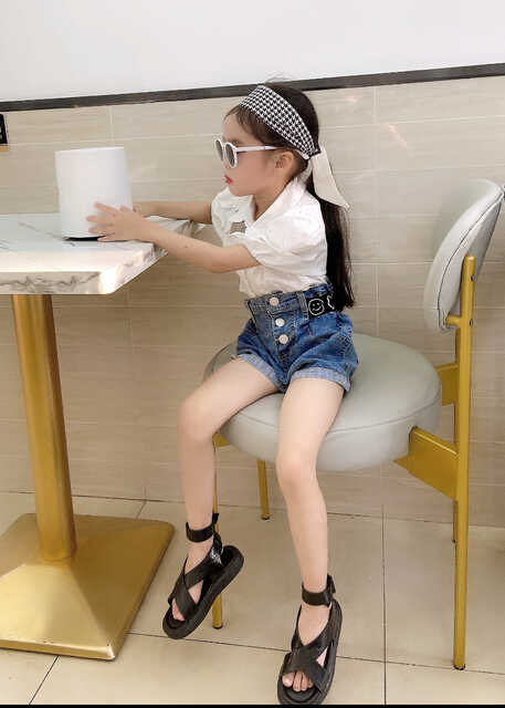 模特-