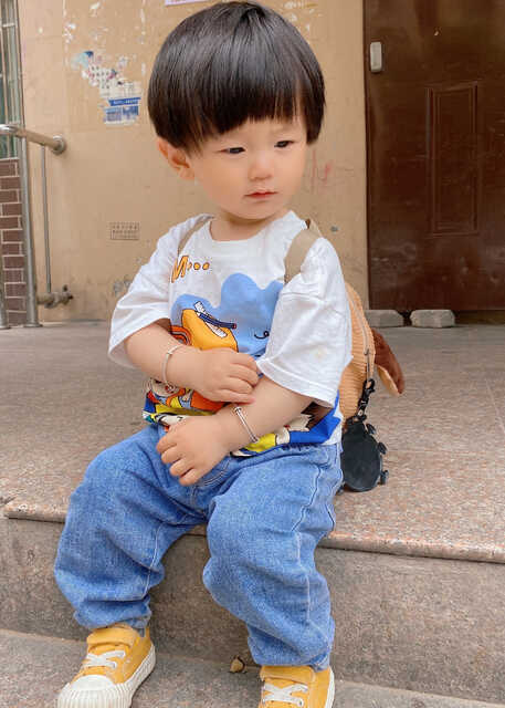 模特-
