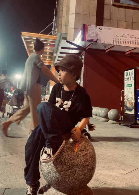 模特-