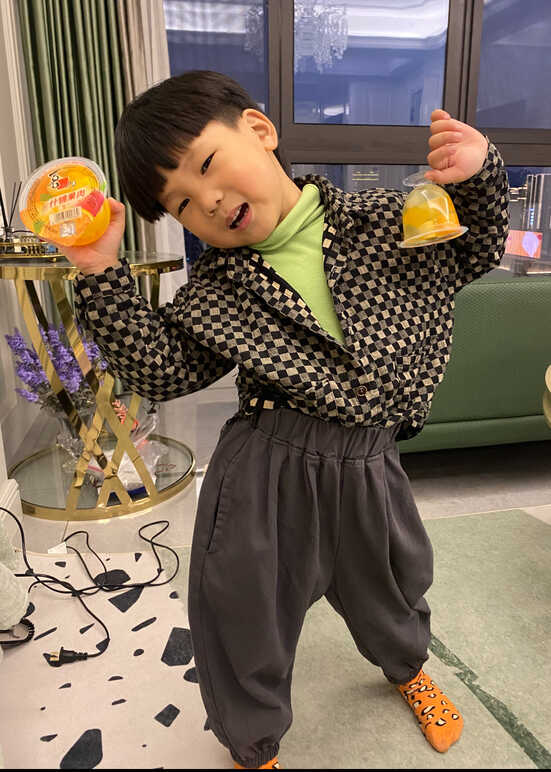 模特-