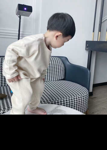 模特-