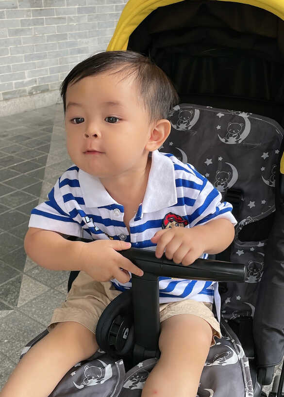 模特-