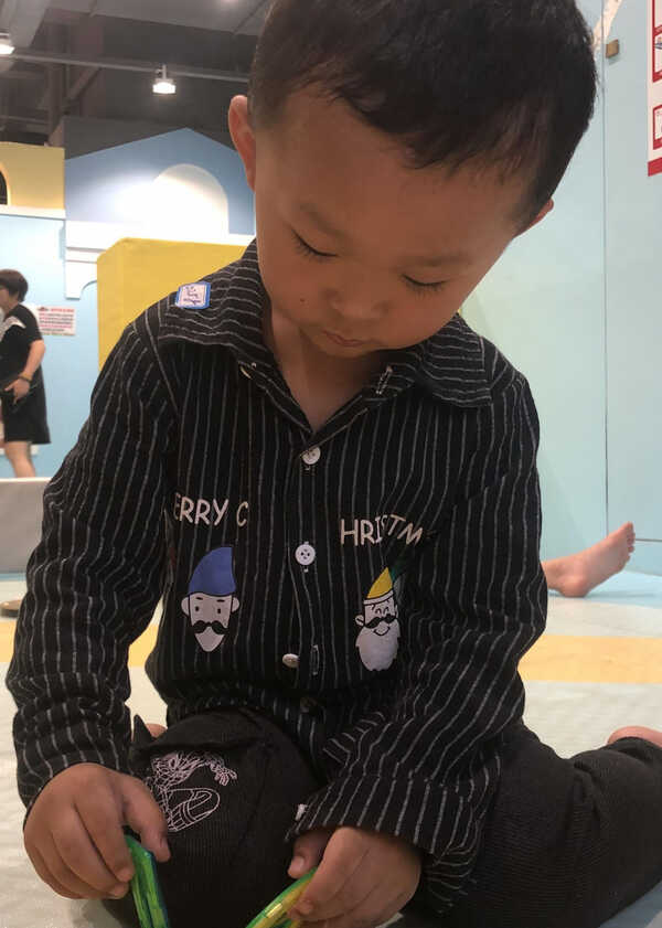 模特-
