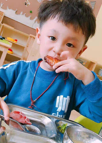 模特-