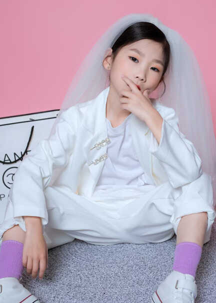 模特-