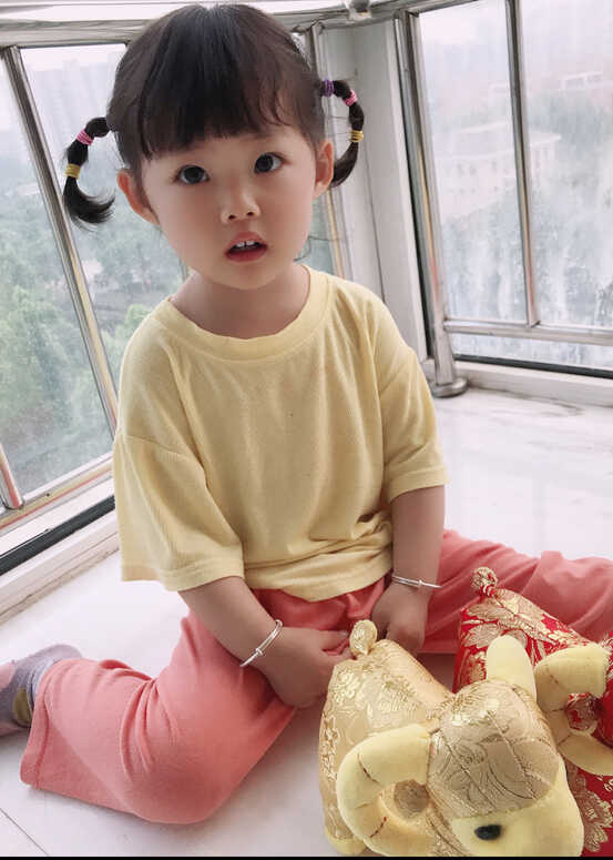 模特-