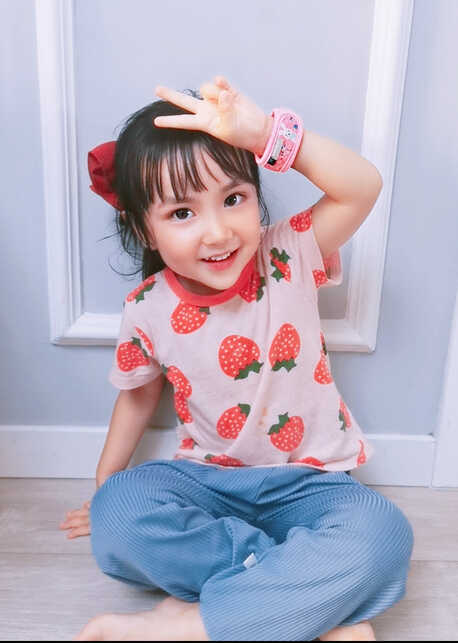 模特-