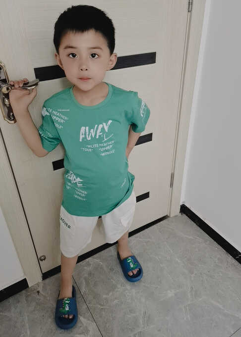 模特-