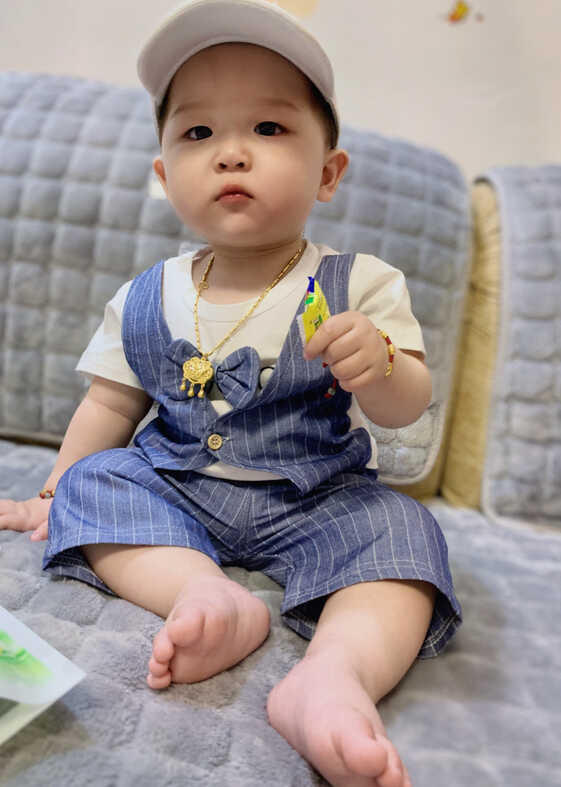模特-