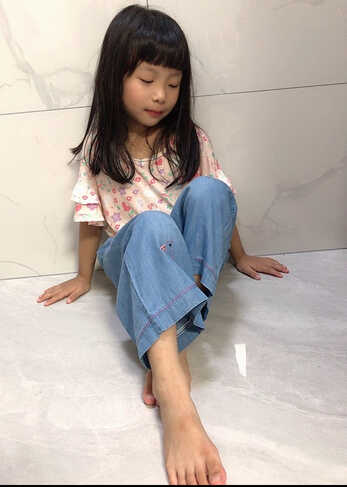 模特-