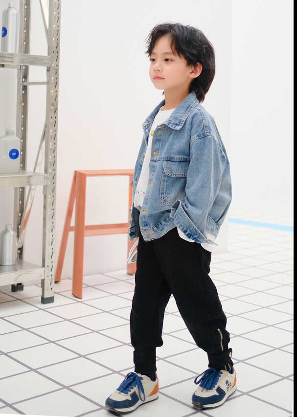 模特-