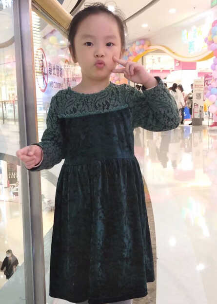 模特-