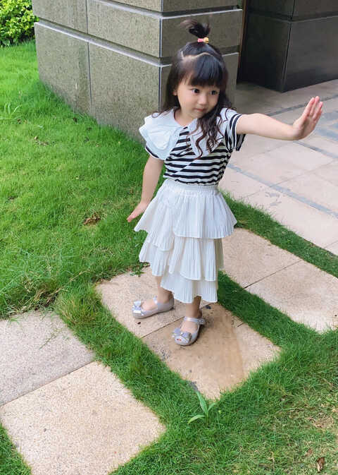 模特-