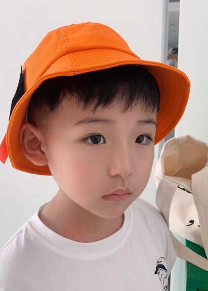 模特-