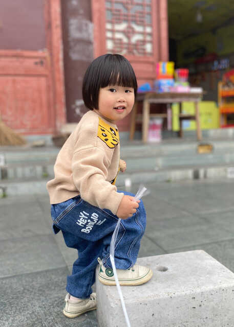模特-