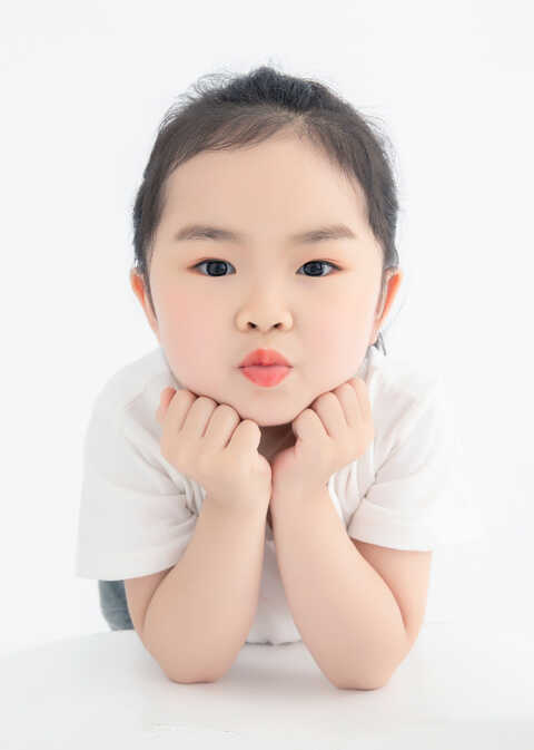 模特-