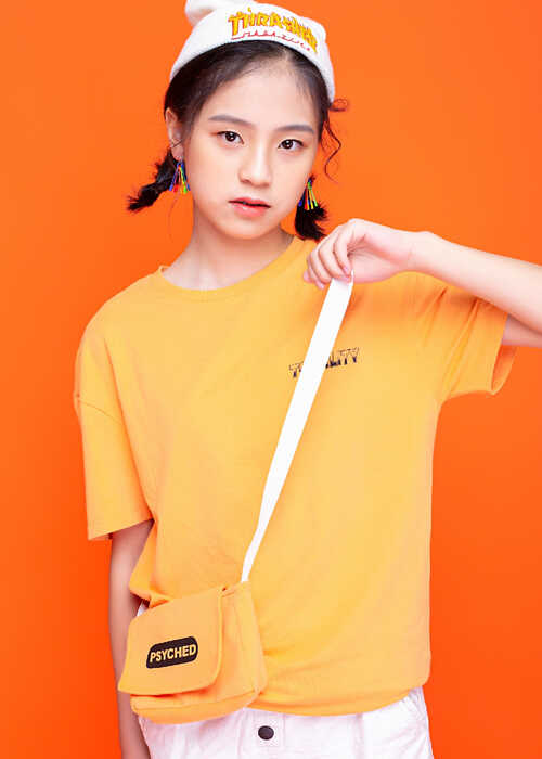 模特-
