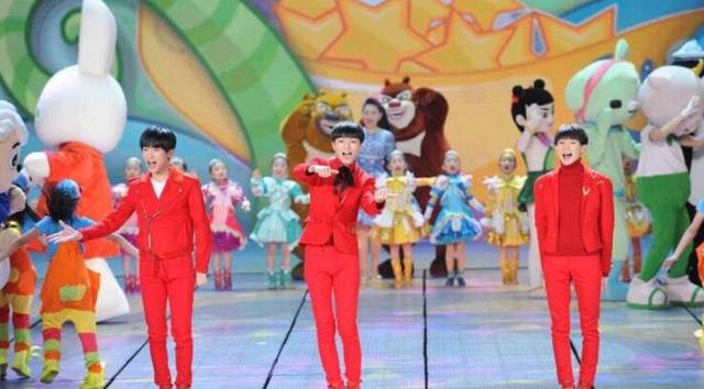 TFBOYS上央视晚会